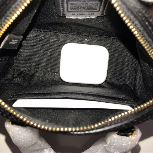 Coach 🖤 Micro Rowan Crossbody NWT - Picture 10 of 10